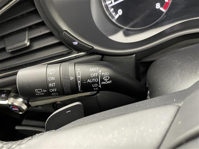 ＣＸ－３０ ２０Ｓ　ブラックトーンエディション　禁煙車　純正ナビ（ＣＤ・ＤＶＤ・フルセグ・ＢＴ・ＨＤＤ）全周囲カメラ　前後ドライブレコーダー　ＥＴＣ　前後クリアランスソナー　　車線逸脱警報　ブラインドスポットモニター　レーダークルーズコントロール（13枚目）