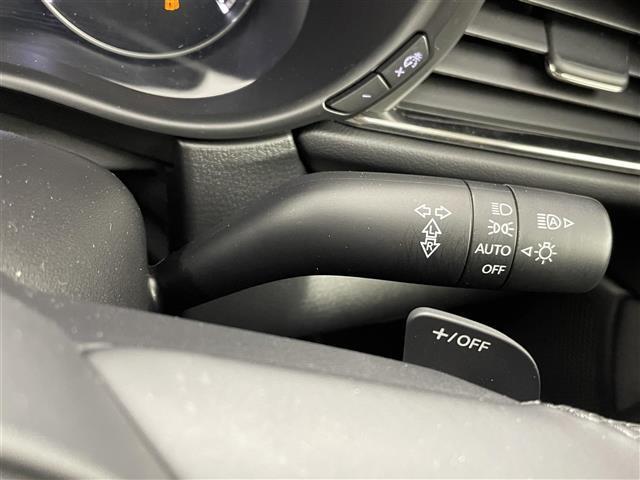 ＣＸ－３０ ２０Ｓ　ブラックトーンエディション　禁煙車　純正ナビ（ＣＤ・ＤＶＤ・フルセグ・ＢＴ・ＨＤＤ）全周囲カメラ　前後ドライブレコーダー　ＥＴＣ　前後クリアランスソナー　　車線逸脱警報　ブラインドスポットモニター　レーダークルーズコントロール（14枚目）