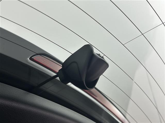 ＣＸ－３０ ２０Ｓ　Ｌパッケージ　純正ナビ（ＣＤ・ＤＶＤ・フルセグ・ＢＴ・ＡｐｐｌＣａｒＰｌａｙ・ＵＳＢ）バックカメラ　前後ドライブレコーダー　ＥＴＣ　前後クリアランスソナー　前席シートヒーター　運転席パワーシート　パワーバックドア（6枚目）