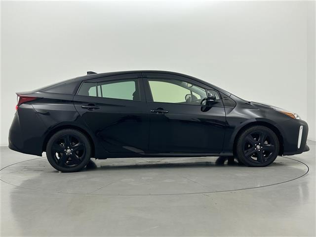 プリウス ＳセーフティプラスＩＩ　禁煙車　純正ナビ（ＣＤ・ＤＶＤ・フルセグ・ＢＴ・ＳＤ）全周囲カメラ　社外前後ドライブレコーダー　ビルトインＥＴＣ　前後クリアランスソナー　レーダークルーズコントロール　ブラインドスポットモニター（37枚目）