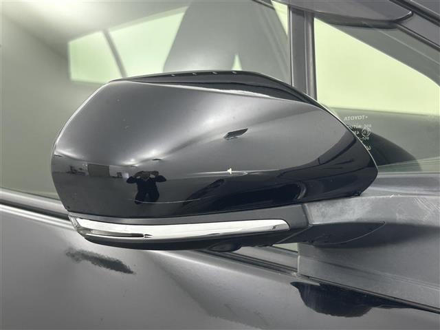 プリウス ＳセーフティプラスＩＩ　禁煙車　純正ナビ（ＣＤ・ＤＶＤ・フルセグ・ＢＴ・ＳＤ）全周囲カメラ　社外前後ドライブレコーダー　ビルトインＥＴＣ　前後クリアランスソナー　レーダークルーズコントロール　ブラインドスポットモニター（38枚目）