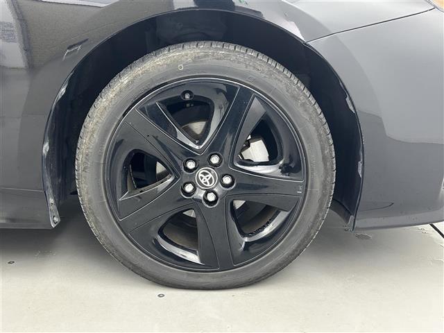 プリウス ＳセーフティプラスＩＩ　禁煙車　純正ナビ（ＣＤ・ＤＶＤ・フルセグ・ＢＴ・ＳＤ）全周囲カメラ　社外前後ドライブレコーダー　ビルトインＥＴＣ　前後クリアランスソナー　レーダークルーズコントロール　ブラインドスポットモニター（42枚目）