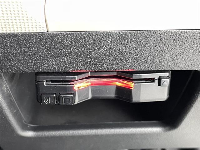 ムーヴキャンバス Ｘリミテッドメイクアップ　ＳＡＩＩ　純正ナビ（ＣＤ・ＤＶＤ・フルセグ・ＢＴ）全周囲カメラ　社外前方ドライブレコーダー　ＥＴＣ　両側パワースライドドア　後ろのみクリアランスソナー　スマートアシストＩＩＩ（衝突軽減ブレーキ・レーンキープアシ（7枚目）