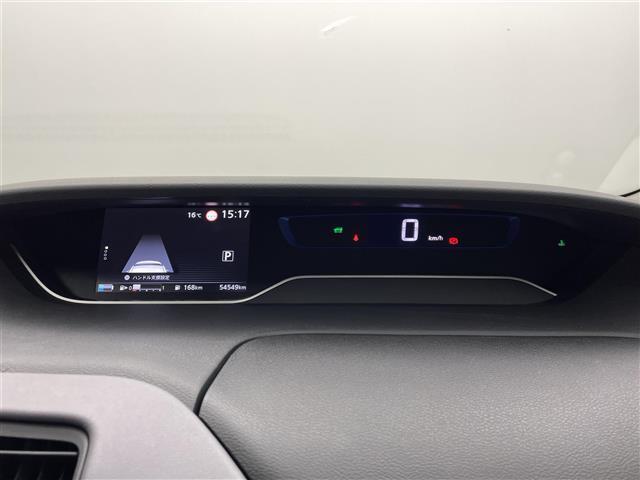 セレナ ｅ－パワー　ハイウェイスターＶ　禁煙車　ワンオーナー　純正ナビ（ＣＤ・ＤＶＤ・フルセグ・ＢＴ・ＳＤ）純正後席モニター　純正前方ドライブレコーダー　ビルトインＥＴＣ　両側パワースライドドア　アダブティブクルコン　前後クリアランスソナー（9枚目）