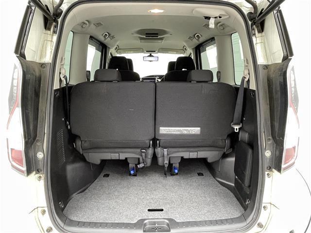 セレナ ｅ－パワー　ハイウェイスターＶ　禁煙車　ワンオーナー　純正ナビ（ＣＤ・ＤＶＤ・フルセグ・ＢＴ・ＳＤ）純正後席モニター　純正前方ドライブレコーダー　ビルトインＥＴＣ　両側パワースライドドア　アダブティブクルコン　前後クリアランスソナー（28枚目）