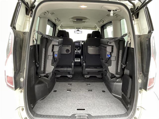 セレナ ｅ－パワー　ハイウェイスターＶ　禁煙車　ワンオーナー　純正ナビ（ＣＤ・ＤＶＤ・フルセグ・ＢＴ・ＳＤ）純正後席モニター　純正前方ドライブレコーダー　ビルトインＥＴＣ　両側パワースライドドア　アダブティブクルコン　前後クリアランスソナー（29枚目）