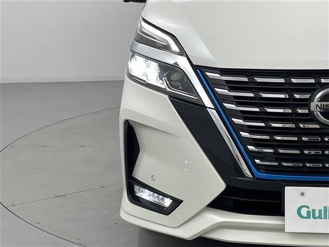 セレナ ｅ－パワー　ハイウェイスターＶ　禁煙車　ワンオーナー　純正ナビ（ＣＤ・ＤＶＤ・フルセグ・ＢＴ・ＳＤ）純正後席モニター　純正前方ドライブレコーダー　ビルトインＥＴＣ　両側パワースライドドア　アダブティブクルコン　前後クリアランスソナー（39枚目）