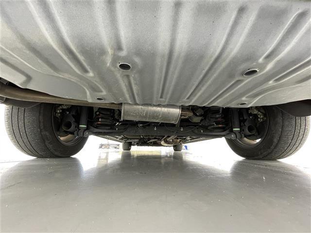 セレナ ｅ－パワー　ハイウェイスターＶ　禁煙車　ワンオーナー　純正ナビ（ＣＤ・ＤＶＤ・フルセグ・ＢＴ・ＳＤ）純正後席モニター　純正前方ドライブレコーダー　ビルトインＥＴＣ　両側パワースライドドア　アダブティブクルコン　前後クリアランスソナー（44枚目）