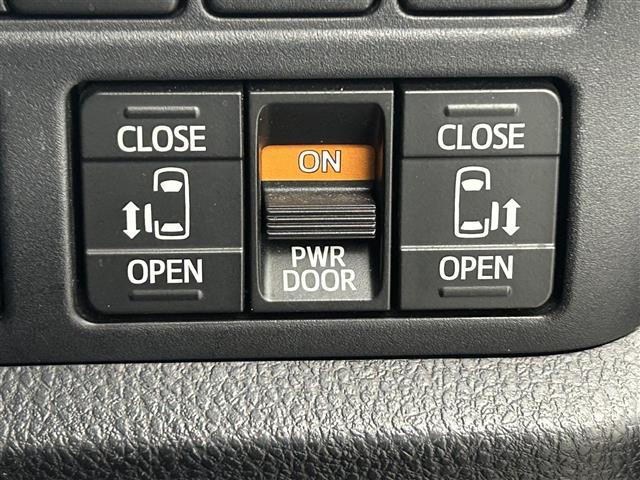 ヴォクシー ZS 煌 アルパインナビ(CD・DVD・フルセグ・BT)バックカメラ ビルトインETC 両側パワースライドドア クルーズコントロール プリクラッシュブレーキ レーンデェパーチャアラート アイドリングストップ(11枚目)