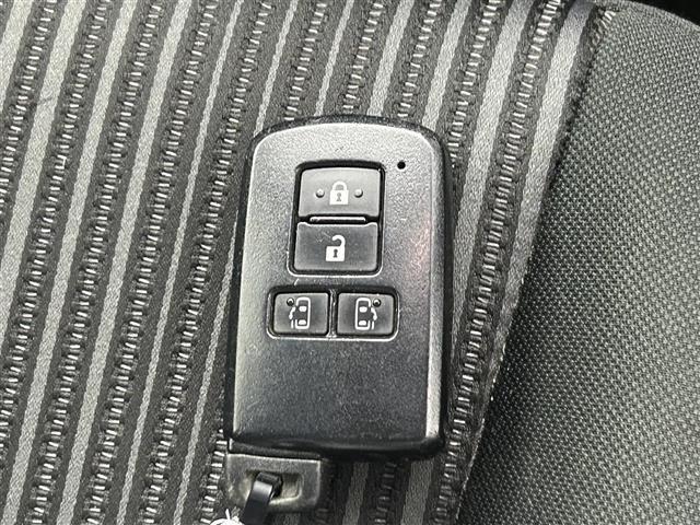 ヴォクシー ZS 煌 アルパインナビ(CD・DVD・フルセグ・BT)バックカメラ ビルトインETC 両側パワースライドドア クルーズコントロール プリクラッシュブレーキ レーンデェパーチャアラート アイドリングストップ(16枚目)