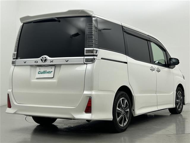 ヴォクシー ZS 煌 アルパインナビ(CD・DVD・フルセグ・BT)バックカメラ ビルトインETC 両側パワースライドドア クルーズコントロール プリクラッシュブレーキ レーンデェパーチャアラート アイドリングストップ(30枚目)