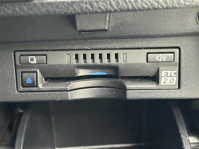 アルファード ２．５Ｓ　Ｃパッケージ　純正ナビ（ＣＤ・ＤＶＤ・フルセグ・ＢＴ・ＡｐｐｌＣａｒＰｌａｙ・ＡｎｄｒｏｉｄＡｕｔｏ・ＵＳＢ）全周囲カメラ　社外前後ドライブレコーダー　純正後席モニター　両側パワースライドドア　前後クリアランスソナ（7枚目）