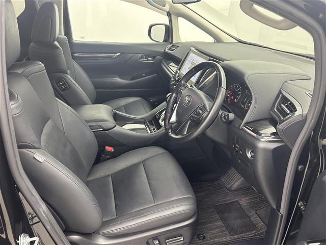 アルファード ２．５Ｓ　Ｃパッケージ　純正ナビ（ＣＤ・ＤＶＤ・フルセグ・ＢＴ・ＡｐｐｌＣａｒＰｌａｙ・ＡｎｄｒｏｉｄＡｕｔｏ・ＵＳＢ）全周囲カメラ　社外前後ドライブレコーダー　純正後席モニター　両側パワースライドドア　前後クリアランスソナ（23枚目）