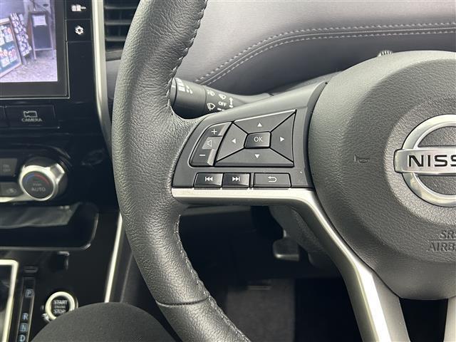 セレナ ハイウェイスターV 純正10型ナビ 全方位カメラ 純正後席モニター Bluetooth フルセグTV ドライブレコーダー クルーズコントロール コーナーセンサー オートハイビーム BSM ETC 衝突軽減システム(10枚目)