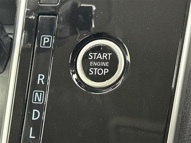 セレナ ハイウェイスターV 純正10型ナビ 全方位カメラ 純正後席モニター Bluetooth フルセグTV ドライブレコーダー クルーズコントロール コーナーセンサー オートハイビーム BSM ETC 衝突軽減システム(14枚目)