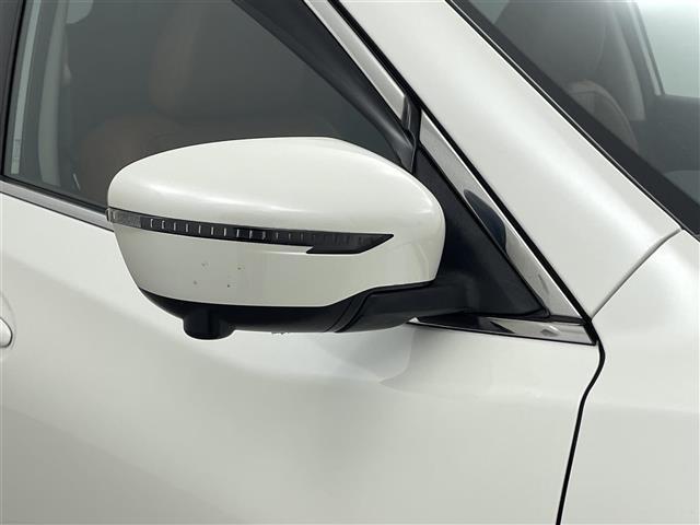 エクストレイル ２０Ｘｉ　レザーエディション　Ｖセレクション　ワンオ－ナ－／プロパイロット／カロッツエリアディスプレイオーディオ／アラウンドビューモニター／コーナーセンサー／純１８インチＡＷ／パワーバックドア／ルーフレール／インテリジェントルームミラー／茶レザ－（37枚目）