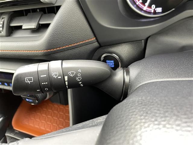 ＲＡＶ４ アドベンチャー　禁煙車　社外ナビ（ＣＤ・ＤＶＤ・フルセグ・ＢＴ・ＳＤ・ＵＳＢ）バックカメラ　前方ドライブレコーダー　ＥＴＣ　クリアランスソナー　トヨタセーフティーセンス（プリクラッシュセーフティ・ロードサインアシスト（14枚目）