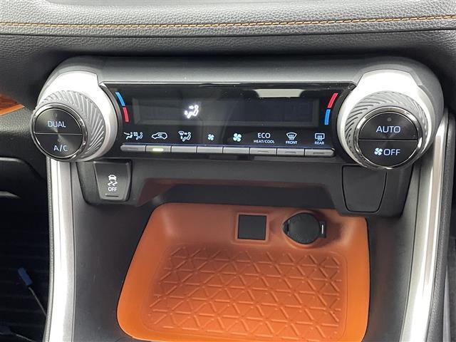 ＲＡＶ４ アドベンチャー　禁煙車　社外ナビ（ＣＤ・ＤＶＤ・フルセグ・ＢＴ・ＳＤ・ＵＳＢ）バックカメラ　前方ドライブレコーダー　ＥＴＣ　クリアランスソナー　トヨタセーフティーセンス（プリクラッシュセーフティ・ロードサインアシスト（21枚目）