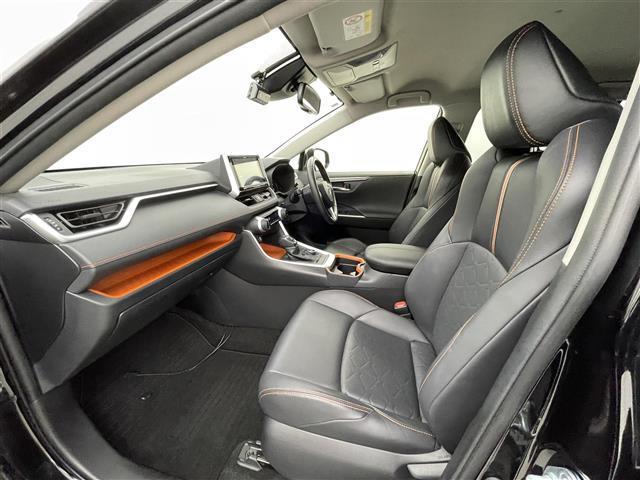 ＲＡＶ４ アドベンチャー　禁煙車　社外ナビ（ＣＤ・ＤＶＤ・フルセグ・ＢＴ・ＳＤ・ＵＳＢ）バックカメラ　前方ドライブレコーダー　ＥＴＣ　クリアランスソナー　トヨタセーフティーセンス（プリクラッシュセーフティ・ロードサインアシスト（24枚目）