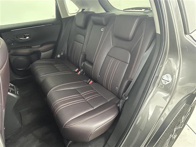 ZR-V e:HEV Z 禁煙車 BOSEサウンド 純正ナビ(ApplCarPlay・AndroidAuto・フルセグ)全周囲カメラ ビルトインETC2.0 レーダークルーズコントロール パワーバックドア シートヒーター(29枚目)