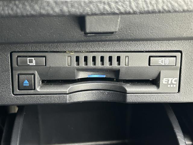 アルファード 2.5S Cパッケージ 純正ナビ(TV Bluetooth disc FM/AM )TRDエアロ デジタルインナーミラー サンルーフ フリップダウンモニター パワーバックドア BSM エアシート ステアリングヒーター(7枚目)