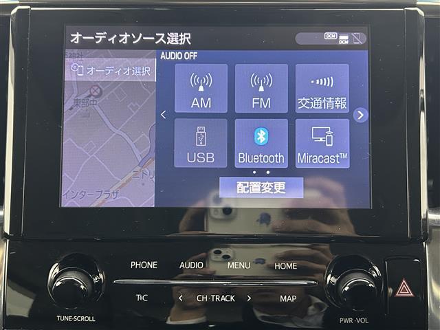 アルファード 2.5S Cパッケージ 純正ナビ(TV Bluetooth disc FM/AM )TRDエアロ デジタルインナーミラー サンルーフ フリップダウンモニター パワーバックドア BSM エアシート ステアリングヒーター(18枚目)