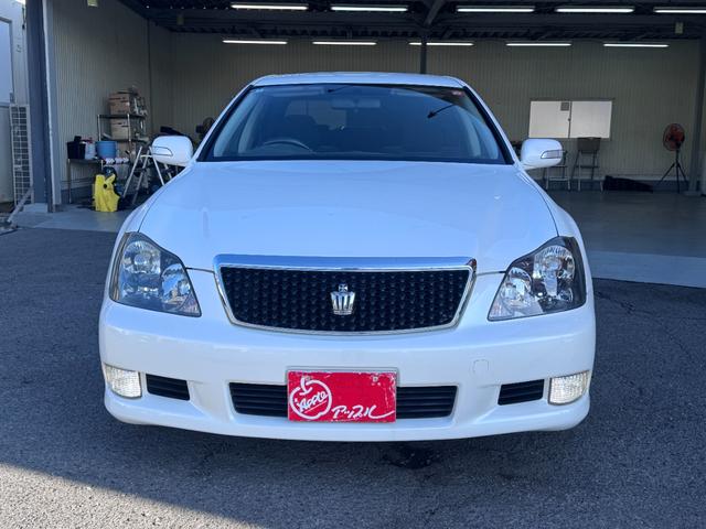 クラウン アスリート 60thスペシャルエディション ETC オートクルーズコントロール バックカメラ ナビ アルミホイール HID AT スマートキー 盗難防止システム パワーシート CD MD 衝突安全ボディ ABS ESC エアコン(12枚目)