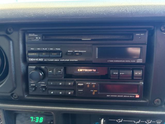 ランドクルーザー７０ ＺＸ　４ＷＤ　サンルーフ　ＡＴ　ＣＤ（5枚目）