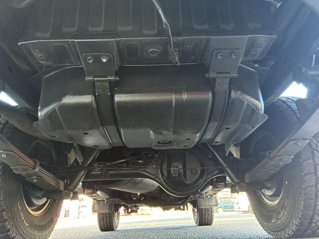 ランドクルーザー７０ ＺＸ　４ＷＤ　サンルーフ　ＡＴ　ＣＤ（31枚目）