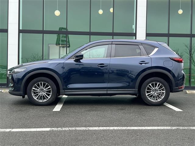 ＣＸ－５ ＸＤ　プロアクティブ　純正マツダコネクト８インチナビ（フルセグ　ＣＤ　ＤＶＤ　ＢＴ　ＵＳＢ　ＡＵＸ　ａｈａ）　３６０°モニター　レーダークルーズコントロール　ＳＢＳ／ＳＣＢＳ　ＢＳＭ　コーナーセンサー　レーンキープ　ＬＥＤ（21枚目）