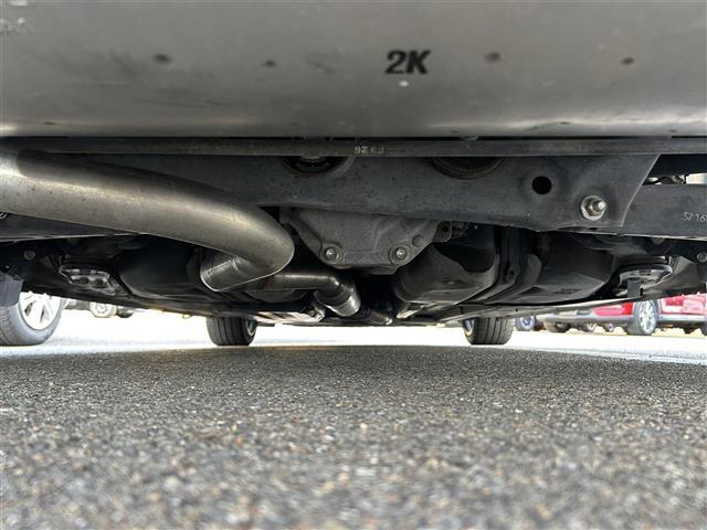 ８６ ＧＴ　ＭＯＭＯステアリング　純正ナビ　フルセグＴＶ　Ｂカメ　前後ドラレコ　スマートキー　　ＥＴＣ　ＡＷ　フルオートエアコン　電動格納ミラー　ＨＩＤヘッド　フォグランプ　ヘッドライトレベライザー（40枚目）