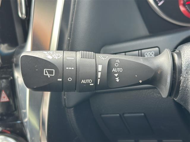 アルファード 2.5S Cパッケージ 後期型モデル 純正デイスプレーオーディオ バックカメラ LEDヘッドライト モデリスタ製エアロ サンルーフ 革シート パワーメモリーシート シートベンチレーション シートヒーター(10枚目)