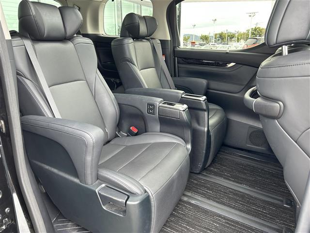 アルファード 2.5S Cパッケージ 後期型モデル 純正デイスプレーオーディオ バックカメラ LEDヘッドライト モデリスタ製エアロ サンルーフ 革シート パワーメモリーシート シートベンチレーション シートヒーター(28枚目)