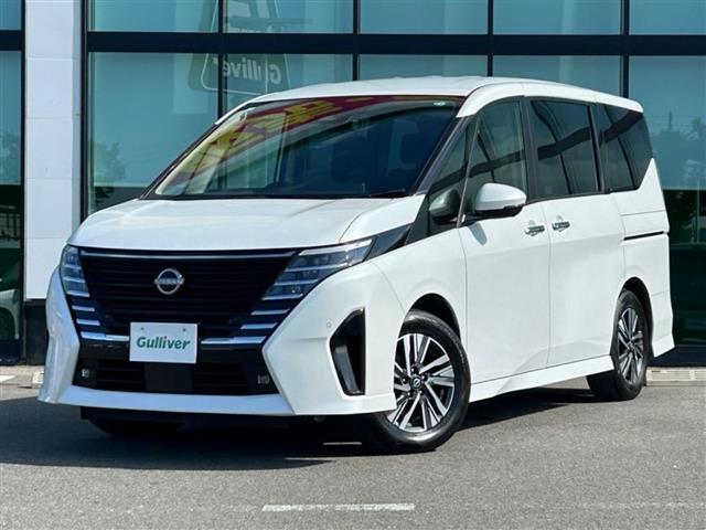 セレナ ハイウェイスターＶ　純正１２．３インチナビ　全方位カメラ　両側パワスラ　ビルトインＥＴＣ２．０　ドラレコ　デジタルインナーミラー　プロパイロット　前後コーナーセンサー　置くだけ充電器　パドルシフト　ステアリングリモコン（15枚目）