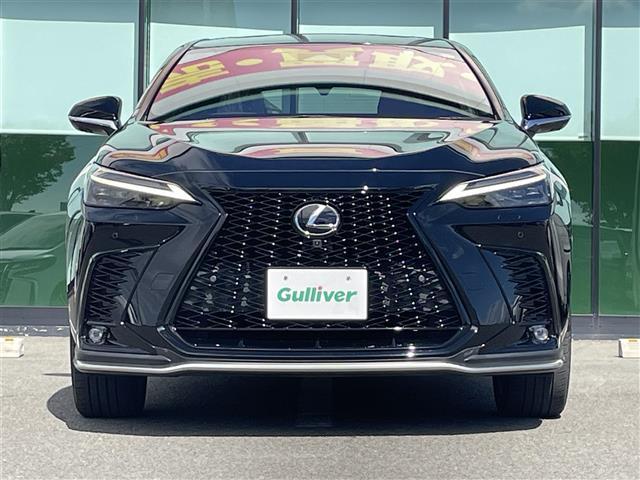 ＮＸ ＮＸ３５０ｈ　Ｆスポーツ　純正１４インチナビ　全方位カメラ　サンルーフ　シートヒーター　シートベンチレーション　パワーシート　ヘッドアップディスプレイ　デジタルインナーミラー　オレンジキャリパー　ブラインドスポットモニター（13枚目）