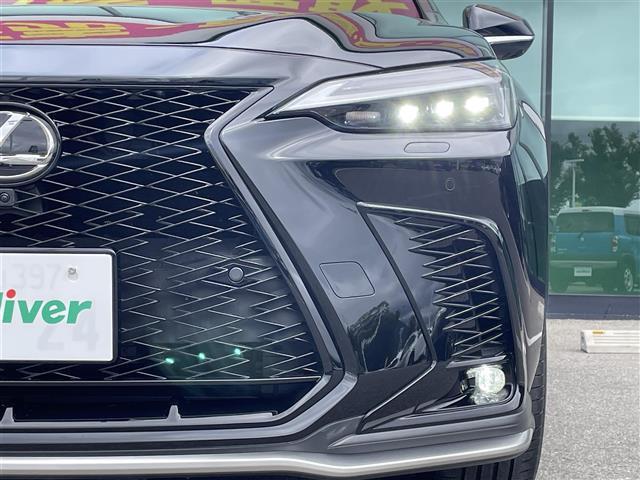 ＮＸ ＮＸ３５０ｈ　Ｆスポーツ　純正１４インチナビ　全方位カメラ　サンルーフ　シートヒーター　シートベンチレーション　パワーシート　ヘッドアップディスプレイ　デジタルインナーミラー　オレンジキャリパー　ブラインドスポットモニター（19枚目）