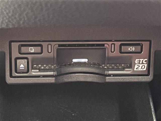 ＮＸ ＮＸ３５０ｈ　Ｆスポーツ　純正１４インチナビ　全方位カメラ　サンルーフ　シートヒーター　シートベンチレーション　パワーシート　ヘッドアップディスプレイ　デジタルインナーミラー　オレンジキャリパー　ブラインドスポットモニター（39枚目）