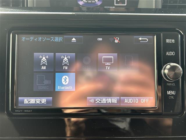 タンク カスタムG S 純正ナビ バックカメラ フルセグTV 両側パワースライドドア プリクラッシュセーフティー クルーズコントロール アイドリングストップ 純正フロアマット 純正AW オートライト フォグランプ(3枚目)