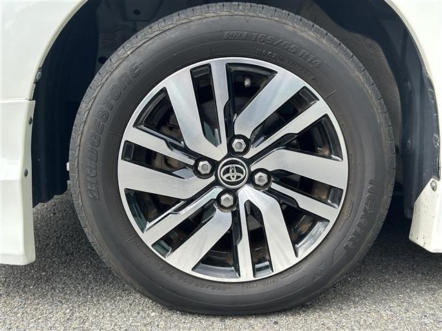 タンク カスタムG S 純正ナビ バックカメラ フルセグTV 両側パワースライドドア プリクラッシュセーフティー クルーズコントロール アイドリングストップ 純正フロアマット 純正AW オートライト フォグランプ(22枚目)