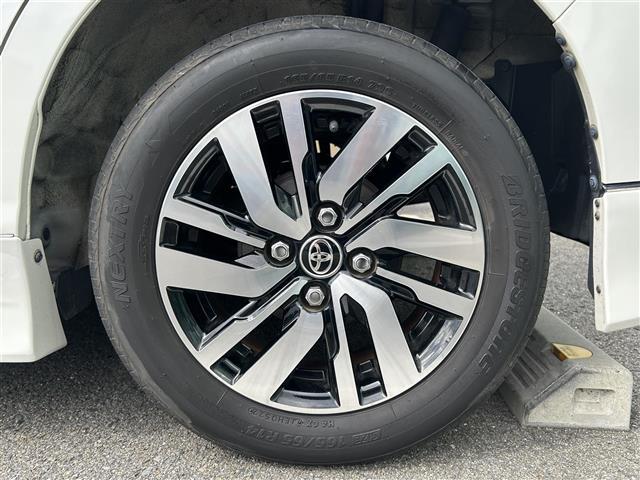 タンク カスタムG S 純正ナビ バックカメラ フルセグTV 両側パワースライドドア プリクラッシュセーフティー クルーズコントロール アイドリングストップ 純正フロアマット 純正AW オートライト フォグランプ(23枚目)