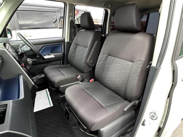 タンク カスタムG S 純正ナビ バックカメラ フルセグTV 両側パワースライドドア プリクラッシュセーフティー クルーズコントロール アイドリングストップ 純正フロアマット 純正AW オートライト フォグランプ(28枚目)