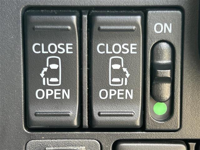 タンク カスタムG S 純正ナビ バックカメラ フルセグTV 両側パワースライドドア プリクラッシュセーフティー クルーズコントロール アイドリングストップ 純正フロアマット 純正AW オートライト フォグランプ(33枚目)