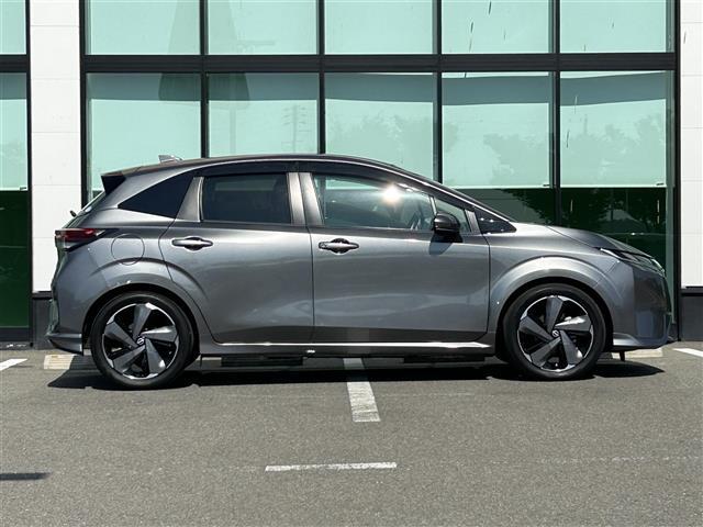 オーラ G レザーエディション 純正ナビ BOSE 全方位 革温席 ドラレコ ACC ETC エマージェンシーブレーキ 横滑り防止 レーンキープ ステアリングヒーター 電動パーキング オートホールド デジタルインナーミラー(16枚目)