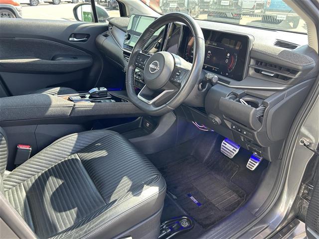 オーラ G レザーエディション 純正ナビ BOSE 全方位 革温席 ドラレコ ACC ETC エマージェンシーブレーキ 横滑り防止 レーンキープ ステアリングヒーター 電動パーキング オートホールド デジタルインナーミラー(22枚目)