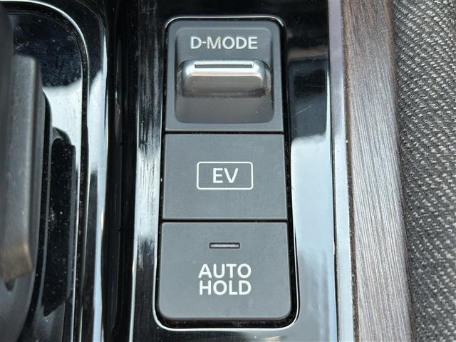 オーラ G レザーエディション 純正ナビ BOSE 全方位 革温席 ドラレコ ACC ETC エマージェンシーブレーキ 横滑り防止 レーンキープ ステアリングヒーター 電動パーキング オートホールド デジタルインナーミラー(33枚目)