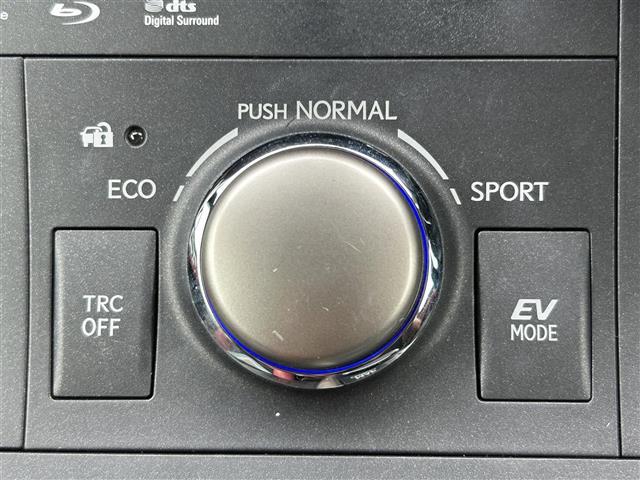 ＣＴ ２００ｈ　Ｆスポーツ　Ｘライン　純正ナビ　バックカメラ　シートヒーター　ビルトインＥＴＣ　ハーフレザーシート　クルーズコントロール　ＬＥＤヘッドライト　コーナーセンサー　純正アルミ　パワーシート　パドルシフト　ステリモ（37枚目）