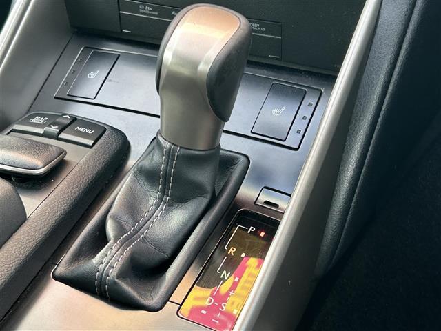 IS IS300h 純正ナビ フルセグTV Bカメ クルコン ハーフレザーシート シートヒーター パドルシフト 純正AW 純正フロアマット ビルトインETC ヘッドライト フォグランプ オートライト(32枚目)