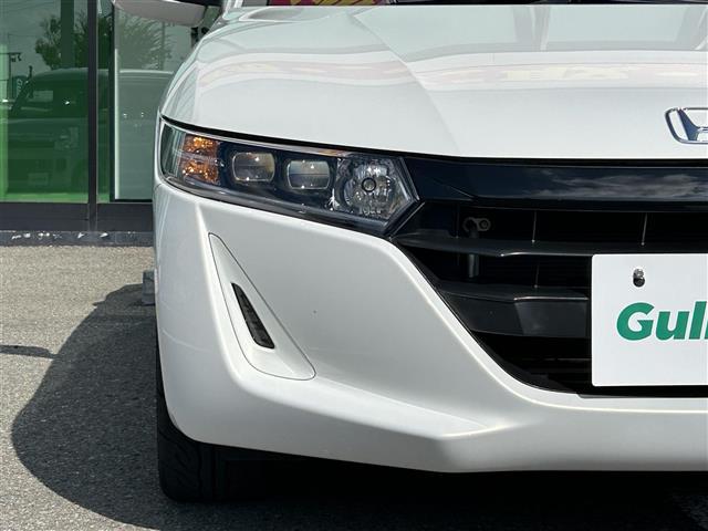 【ライト・ランプ】悪天候や夜間の走行も視界良好で安心してお乗りいただけます。ヘッドライト・ホイール・フロントガラスなど色々な部分コーティングをご用意しております。ぜひご相談ください。