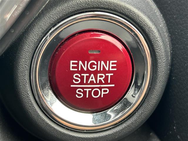 【スマートキー(エンジンスタートストップスイッチ)】スマートキー(電子キー)を持っていれば、スイッチを押すだけでエンジンをかけることができます!