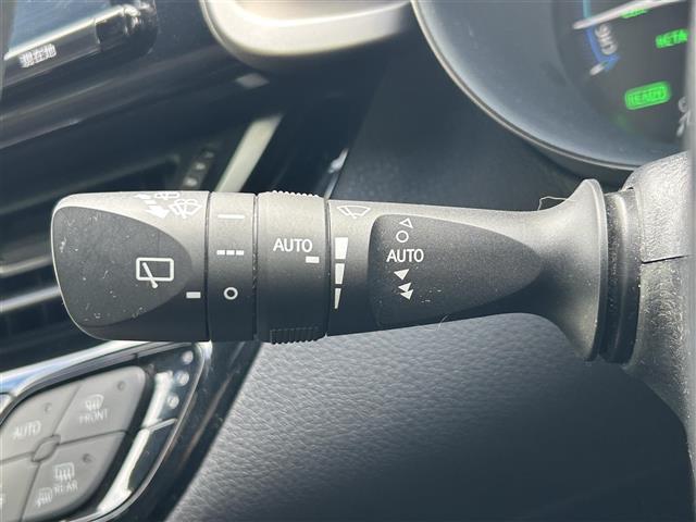 C-HR G 純正9インチナビ バックカメラ ビルトインETC トヨタセーフティセンス レーダークルーズコントロール ブラインドスポットモニター コーナーセンサー ハーフレザーシート 前席シートヒーター(10枚目)